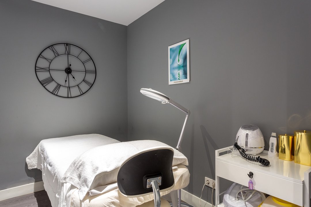 Dra Shelum Esthetic Center, Lista, Madrid