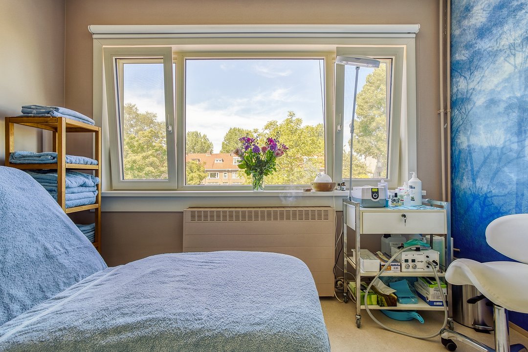 Goudsblom Pedicure & Massagesalon, De Ruijterweg, Haarlem