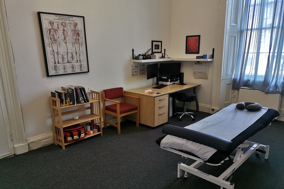 Saint James Clinic, Glasgow Area