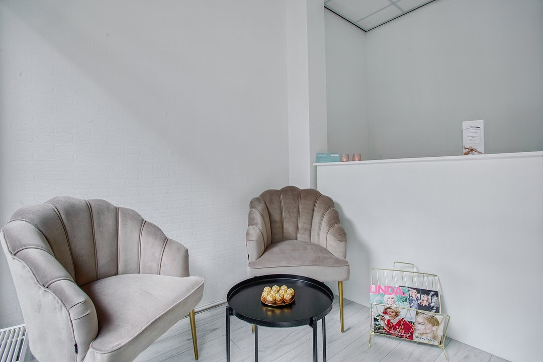 Laser by Louise, Kerkstraat, Noord-Holland