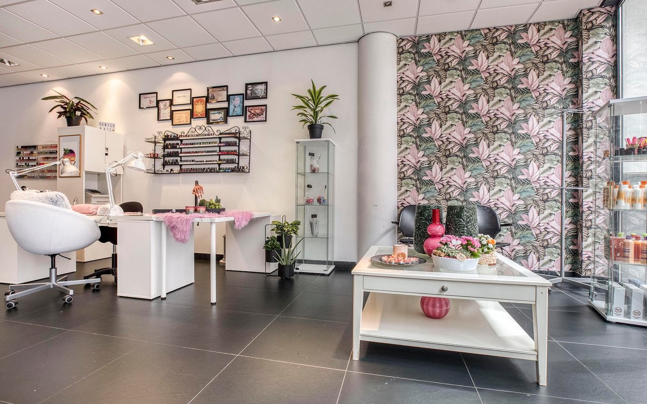 Top 20 plaatsen voor Acrylnagels in ZuidHolland Treatwell