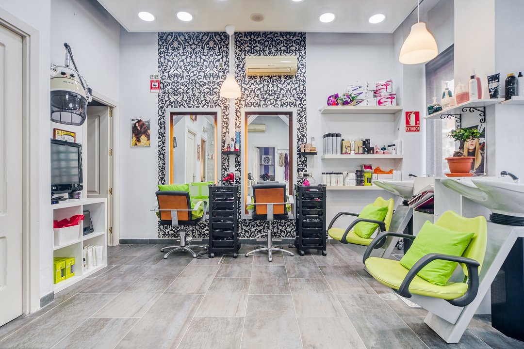 RE&NE Estética Peluquería y micropigmentación, Casco Histórico de Vallecas, Madrid