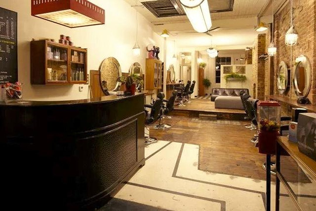 Stunt Dolly, Dalston, London