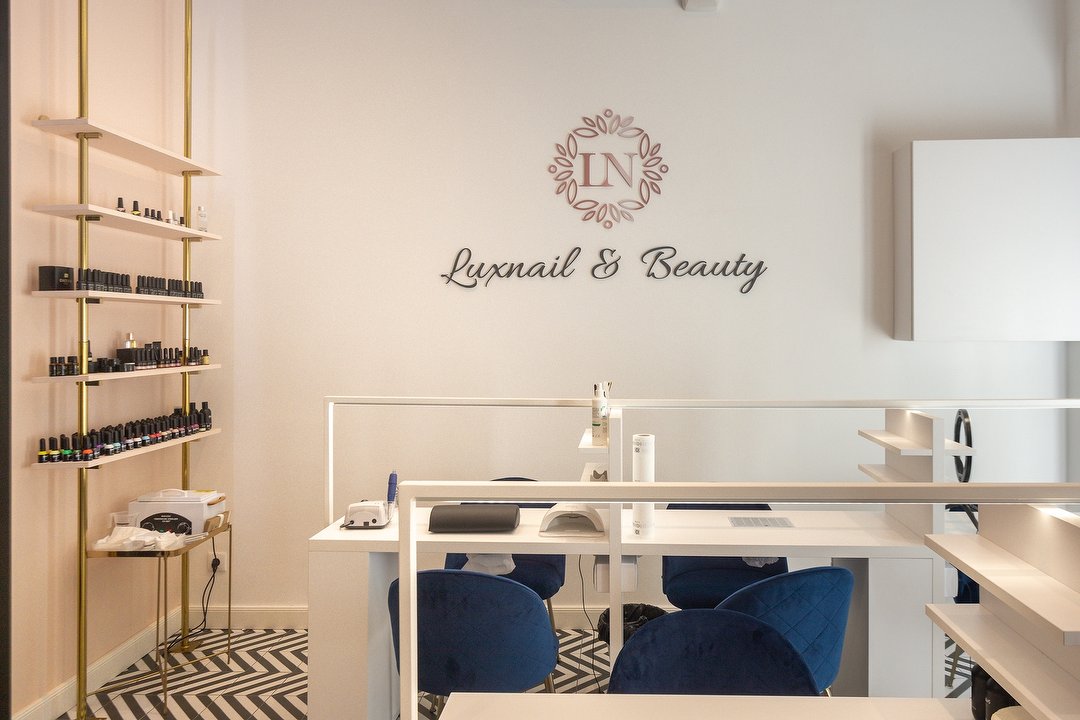 Luxnail & Beauty, La Concepció, Barcelona