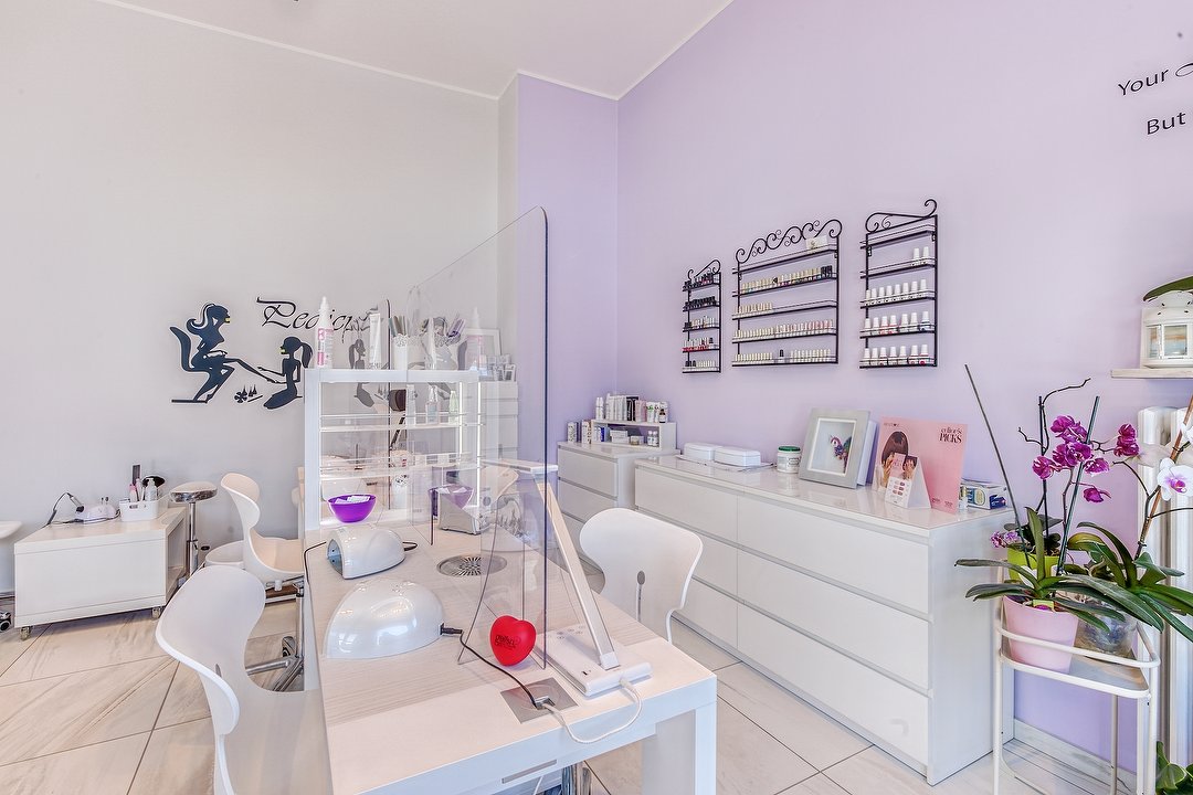 Nailash Luxury Beauty, Muggiò, Lombardia