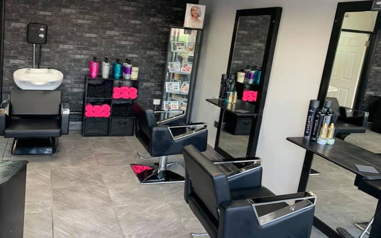 Hairdressers and Hair Salons near Rochester, Kent Treatwell