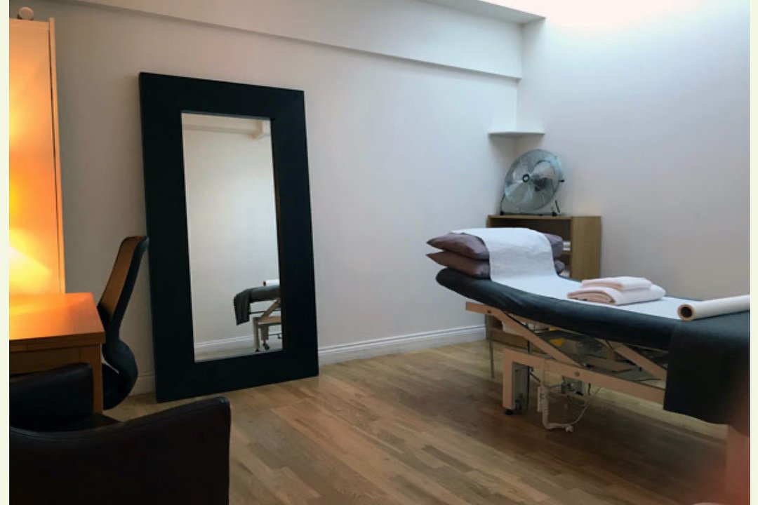The Art of Healing, Wandsworth, London
