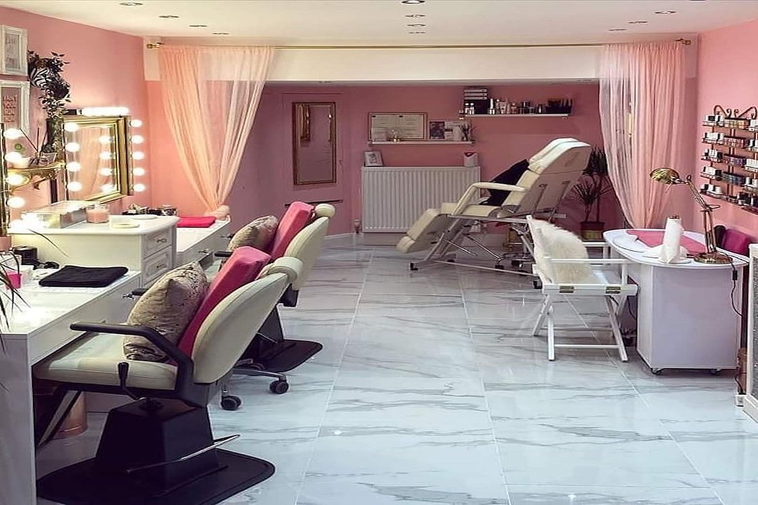The Beauty Studio London - Laura, Finchley, London
