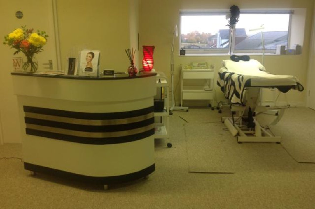 Paula LV Ltd Semi-Permanent Make Up Artistry, Thatcham, Berkshire