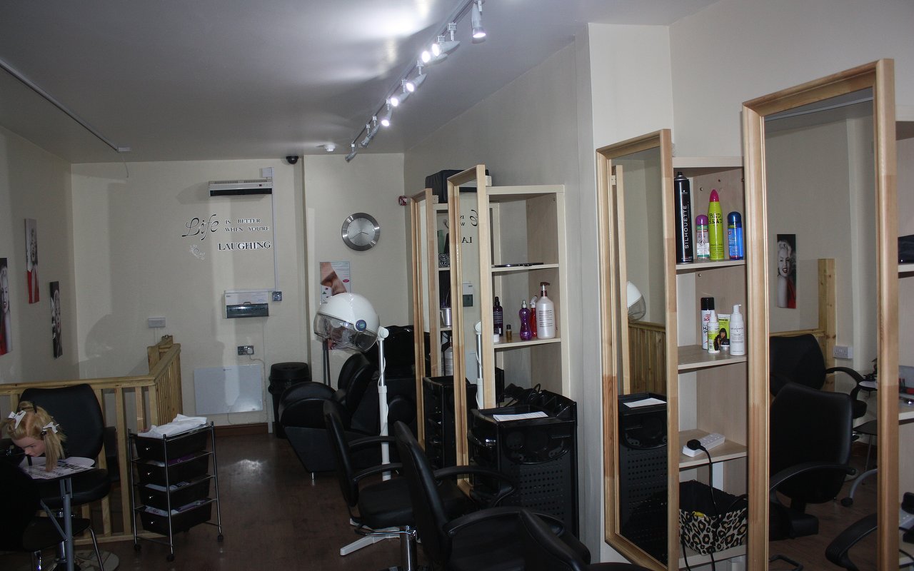 Hairdressers and Hair Salons near Bradford Treatwell