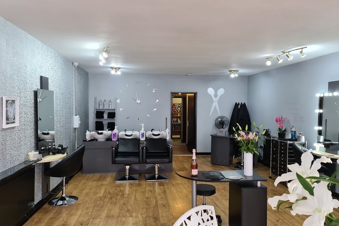 Total Eclipse Hair & Beauty, Litherland, Liverpool