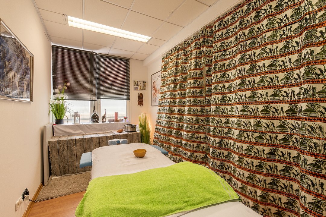 Afrikanische Massage bei Samabaöle, Sendling-Westpark, München