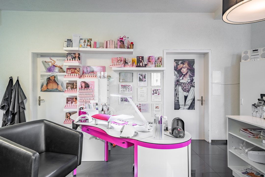 Immis NailStudio, Wallisellen