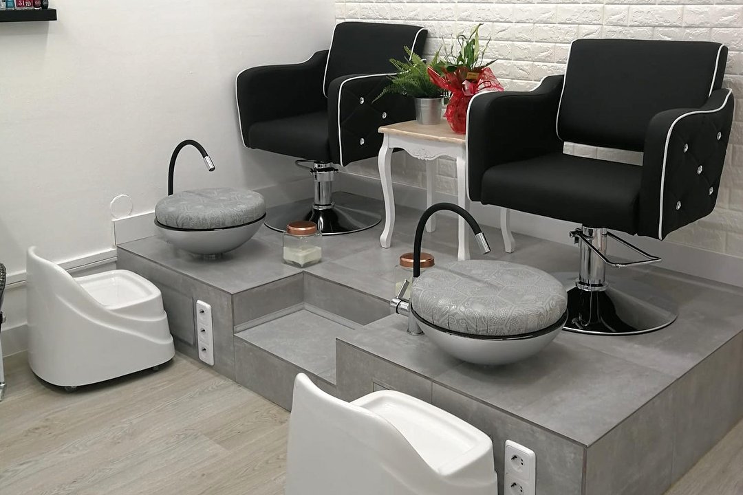 Sarah Colors, La Nova Esquerra de l'Eixample, Barcelona