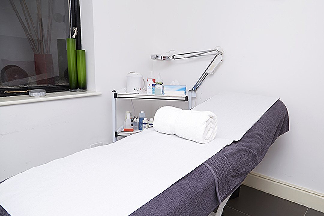 Hikari Beauty Salon, Islington, London