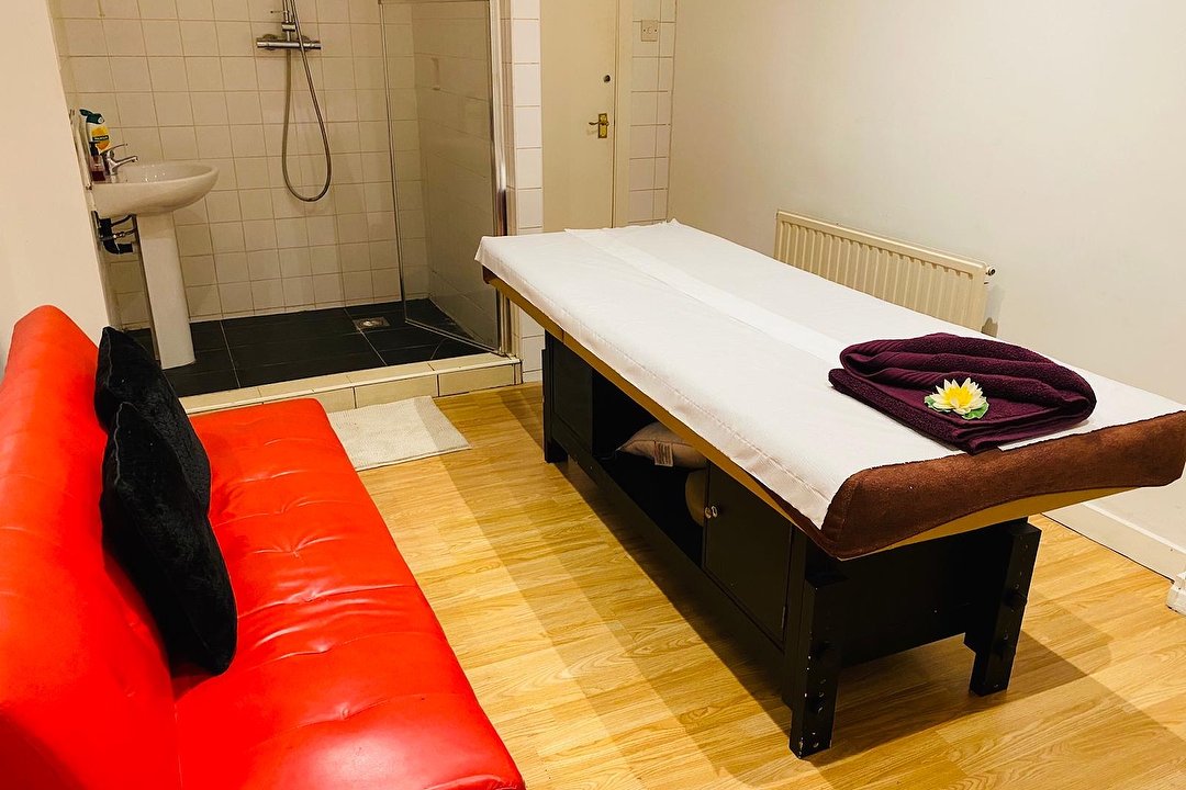 Gants Hill Massage, Valentines, London