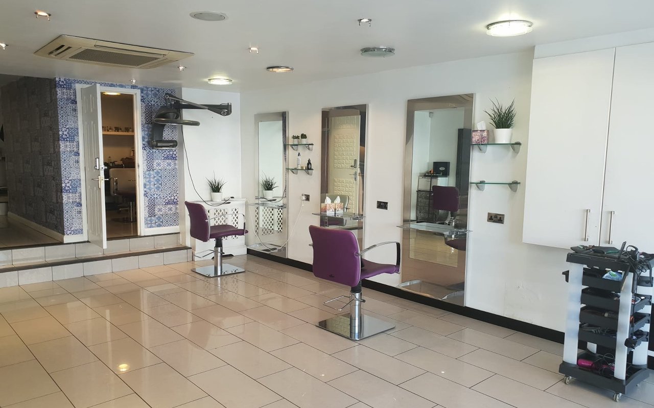 Top 20 places for Afro Hairdressing in East London, London - Treatwell