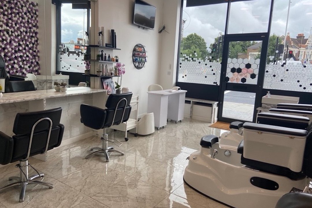 Mehroosh Hair & Beauty Lounge, Seven Kings, London