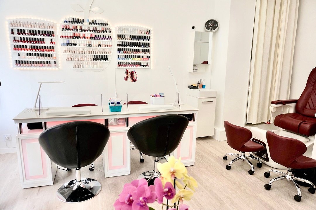 Nénuphar Nails, Petit-Montrouge, Paris