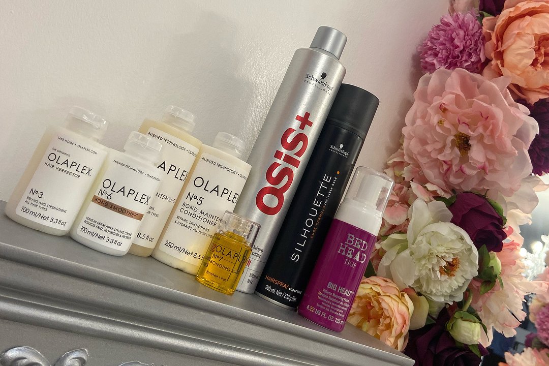 Salon Zone Hair Hair Salon In Holloway London Treatwell