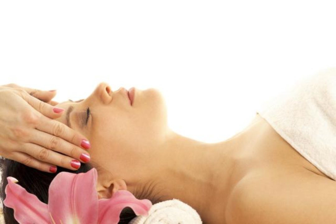 Julia Berry Beauty at At Mike Varney Therapy Suite, Harlow, Essex