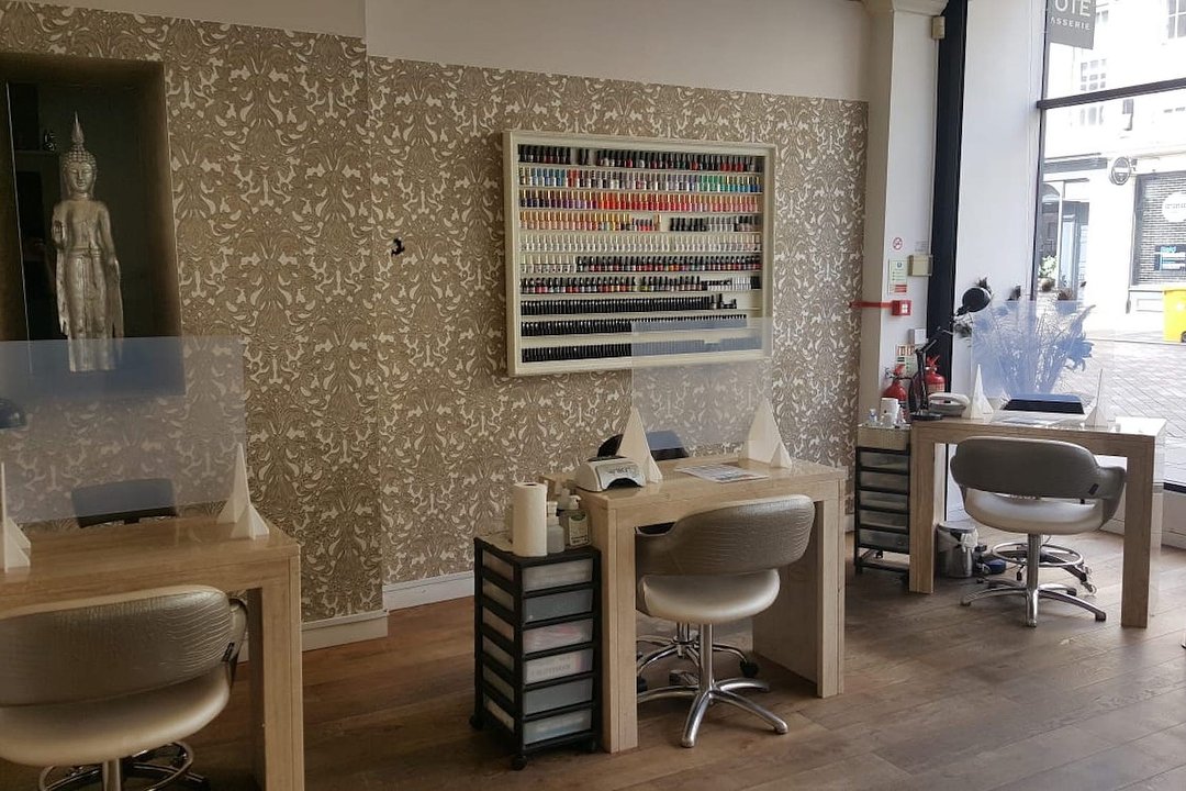 Cover Beauty - Grainger Street, Grainger Town, Newcastle-upon-Tyne