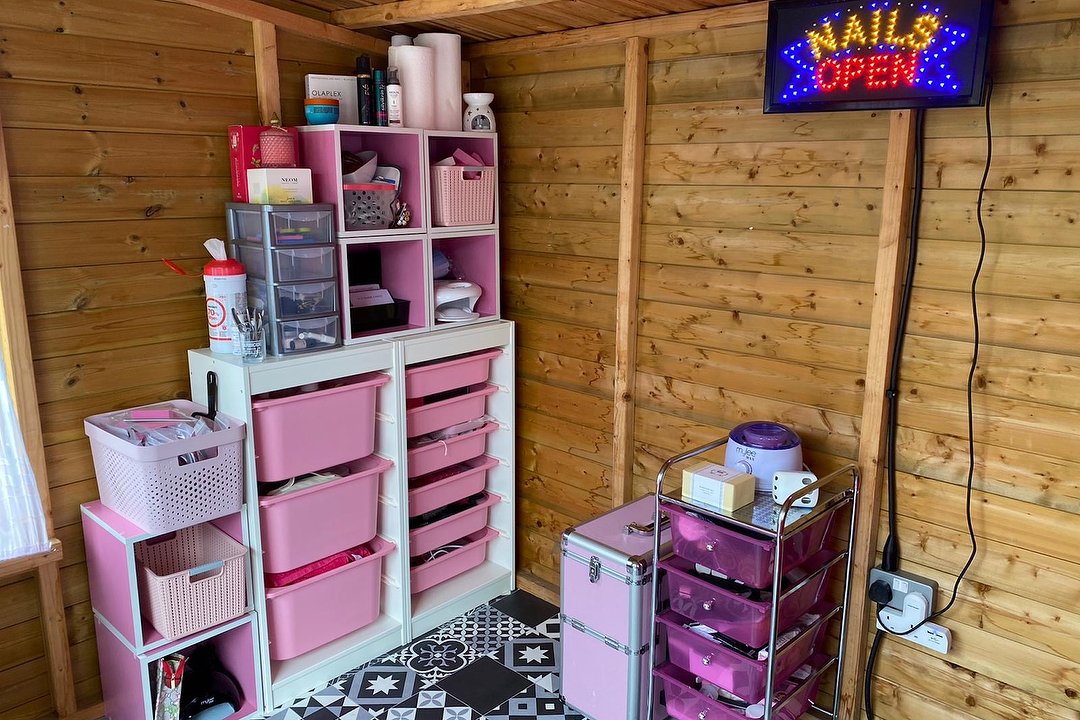 Pandora's Box Beauty Room, Watford, Hertfordshire