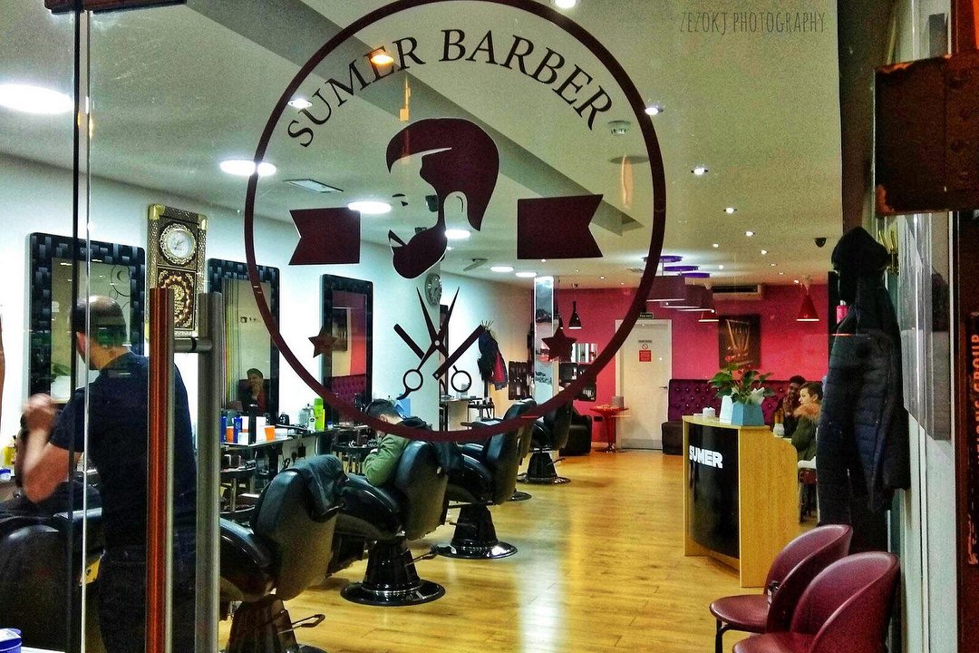 Sumer Hairdresser, Rushholm, Manchester