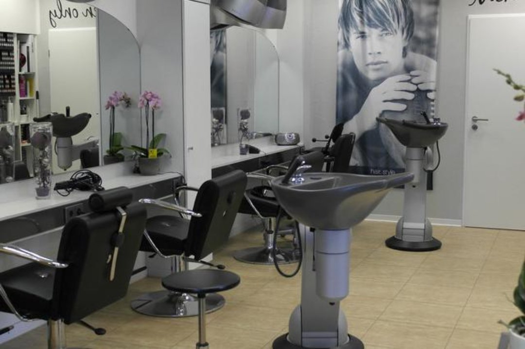 Friseur Styling Station, Siegen