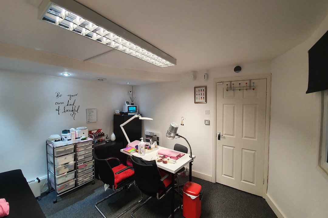 Fabulous Nails and Beauty Studio, Whitechapel, London