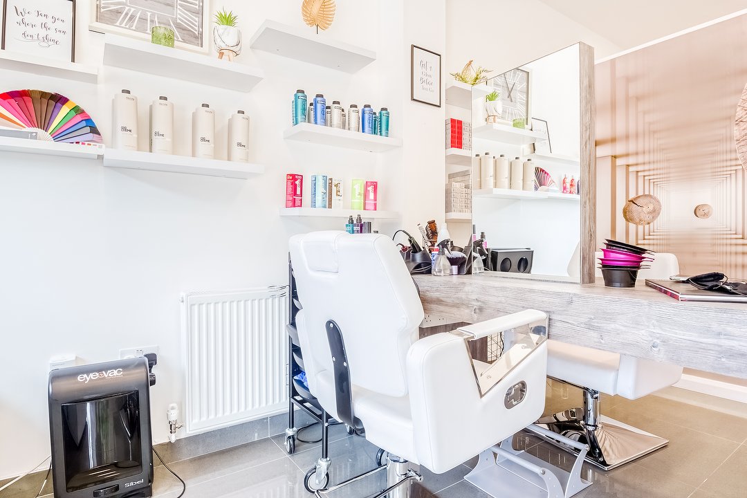 Beauty Lounge by Nicole - Mill Hill, Mill Hill, London