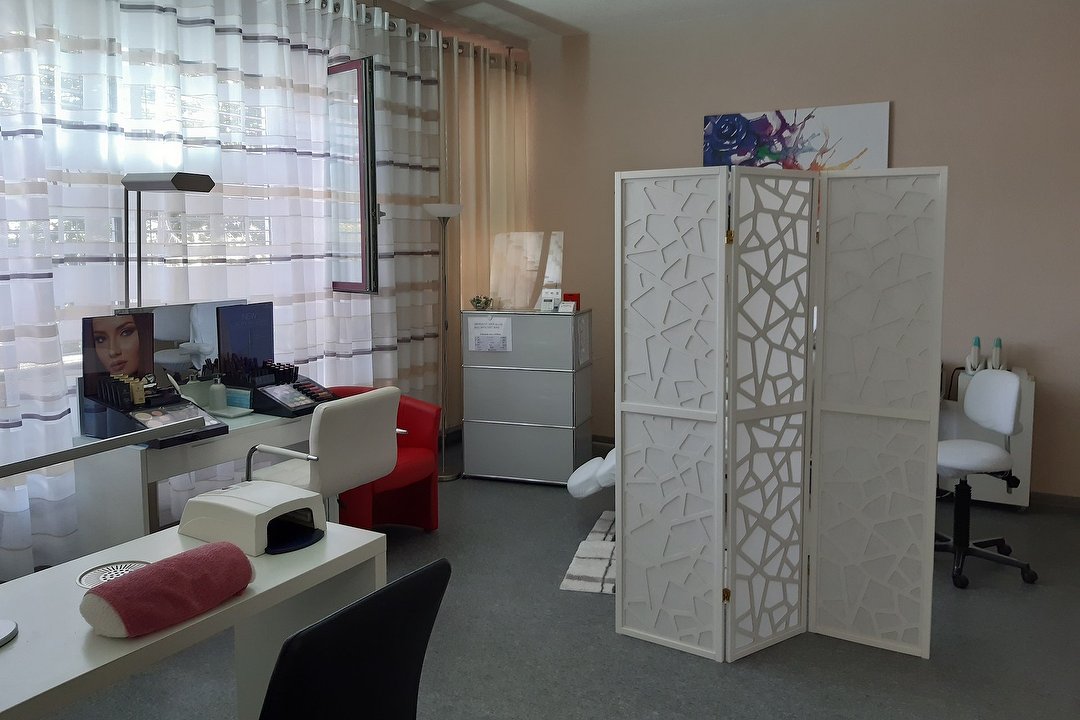 Kosmetik Creative, Unterengstringen, Kanton Zürich