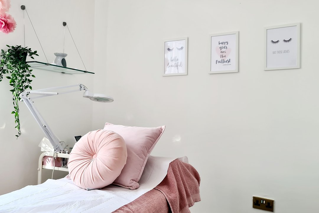 The Beauty Castle, Bolton