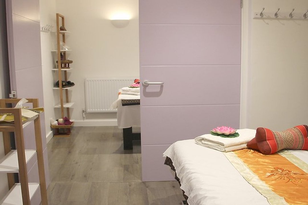 Healing Hands Thai Spa, Beddington Park, London