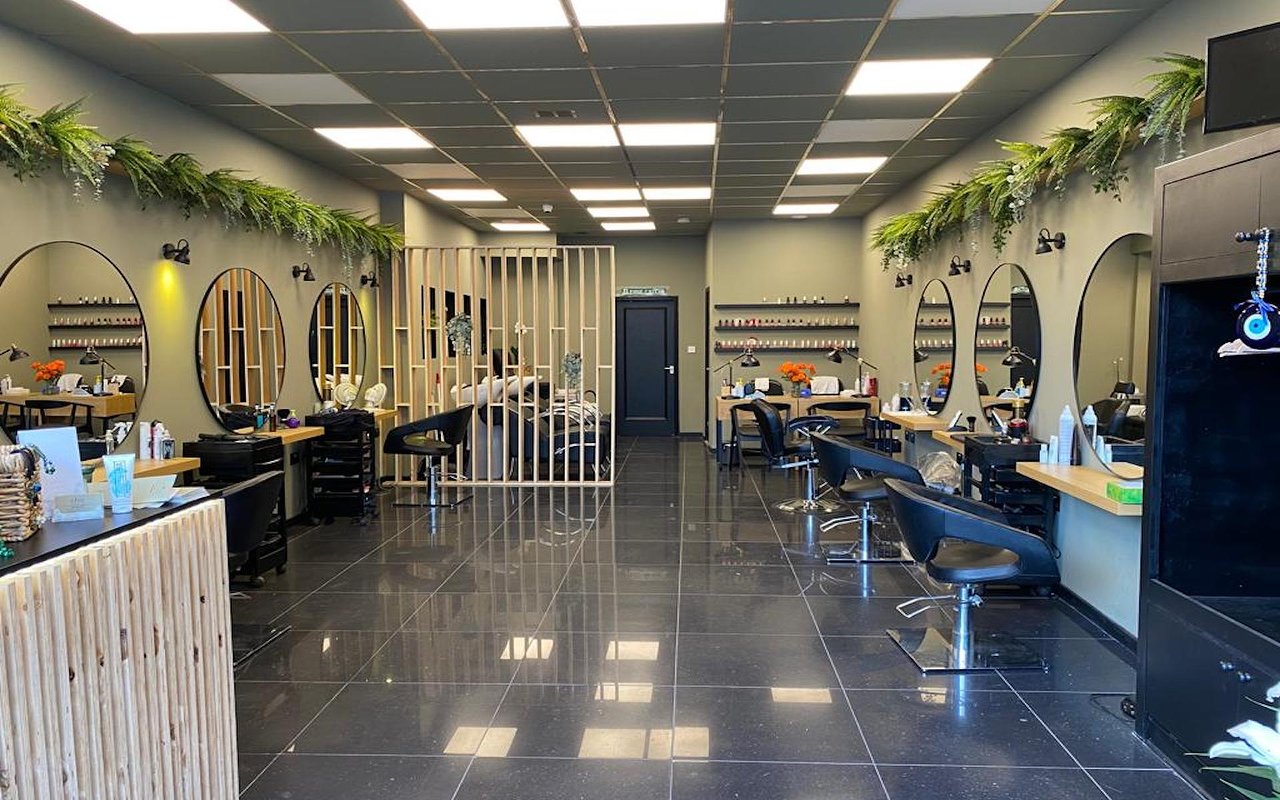 Hairdressers and Hair Salons near Willesden Green, London Treatwell