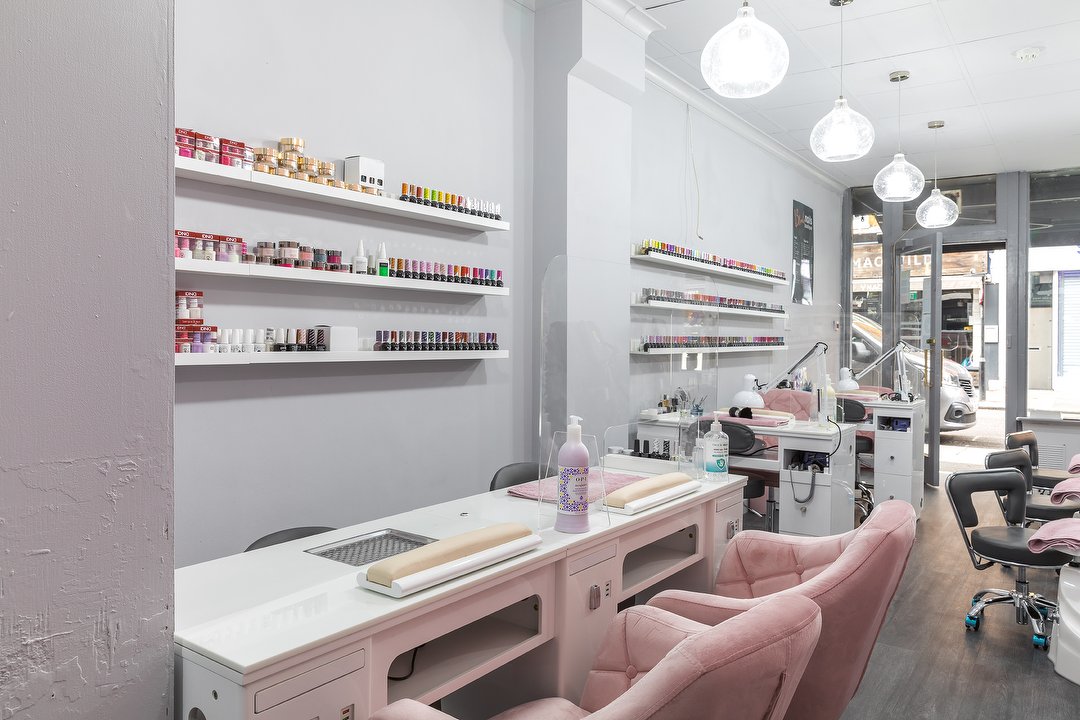 Blush Nails Boutique Nail Salon in Fitzrovia London Treatwell