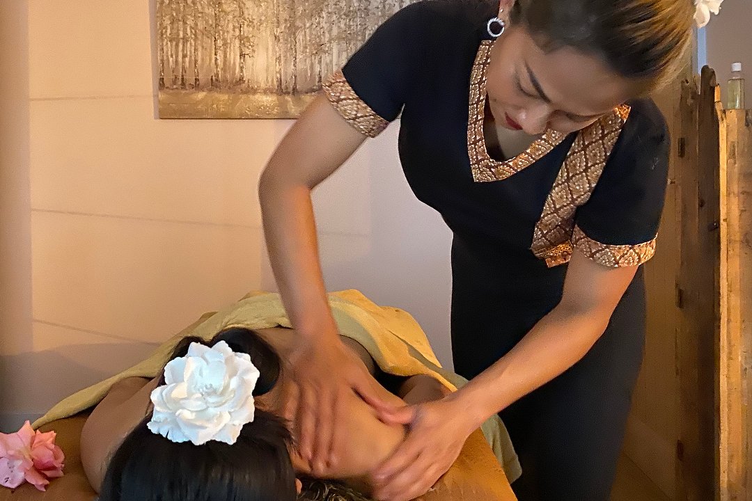 Knead Thai Massage, The Cotswolds