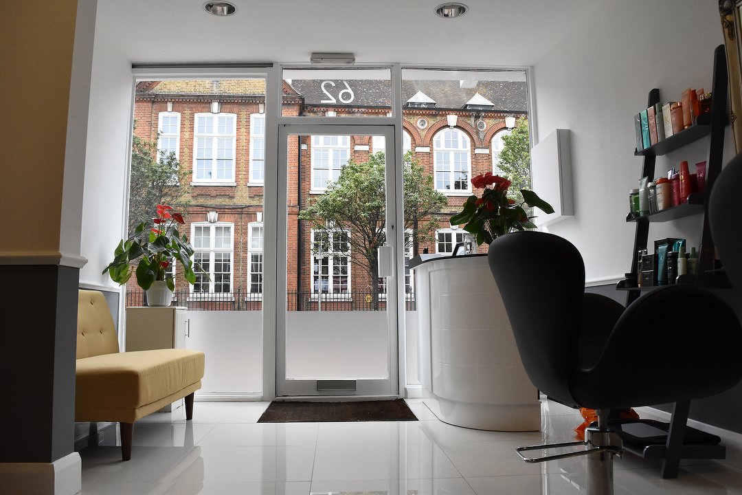 Lovelee Hair Hair Salon in Kingston Upon Thames, London Treatwell