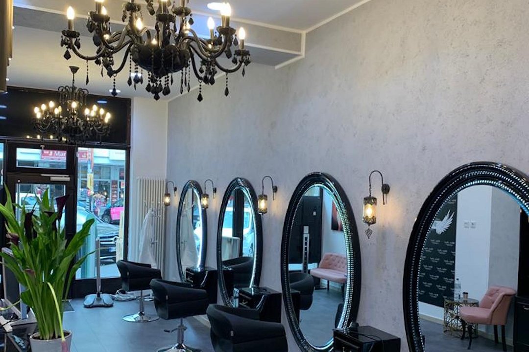 White Angel Stylist Friseur In Nippes Koln Treatwell