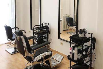 Toni Camacho Hairdesign