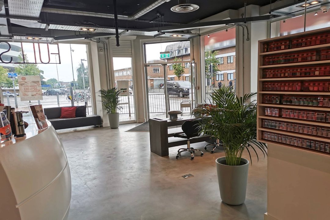 Full Stop Aesthetics Watford Hair Salon In Watford Hertfordshire Treatwell