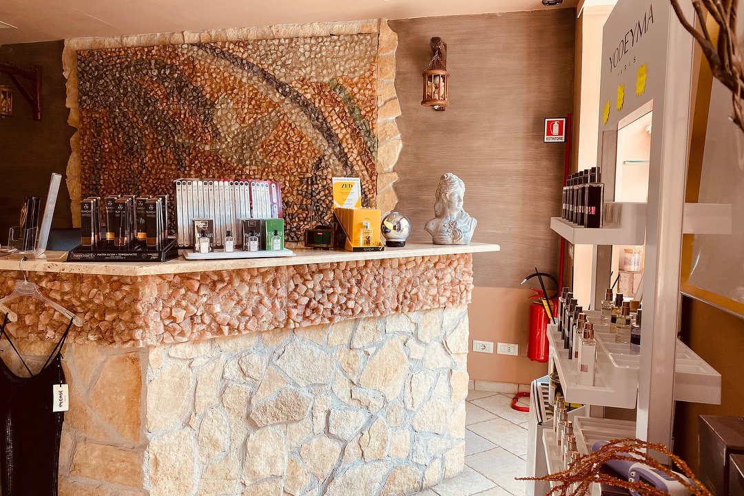 Evelyn Professional Massage, Esquilino, Roma