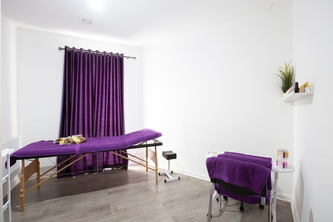 Colindale Wax & Beauty Bar (only women), Colindale, London