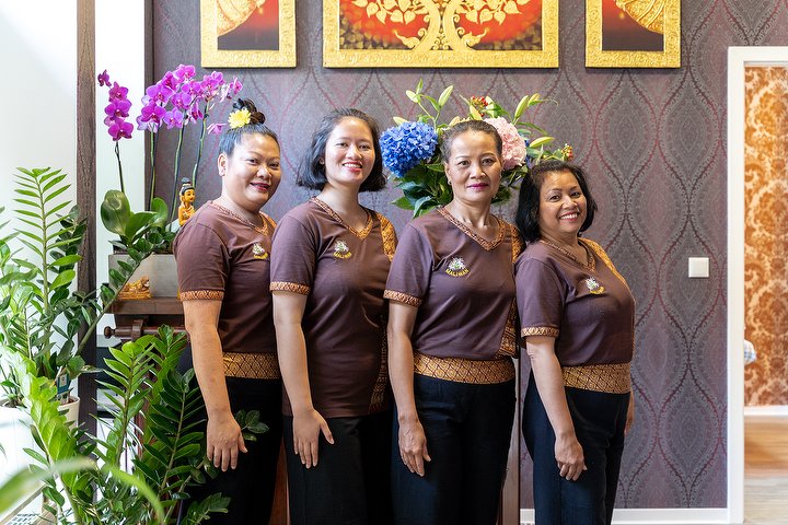 Thai girls berlin