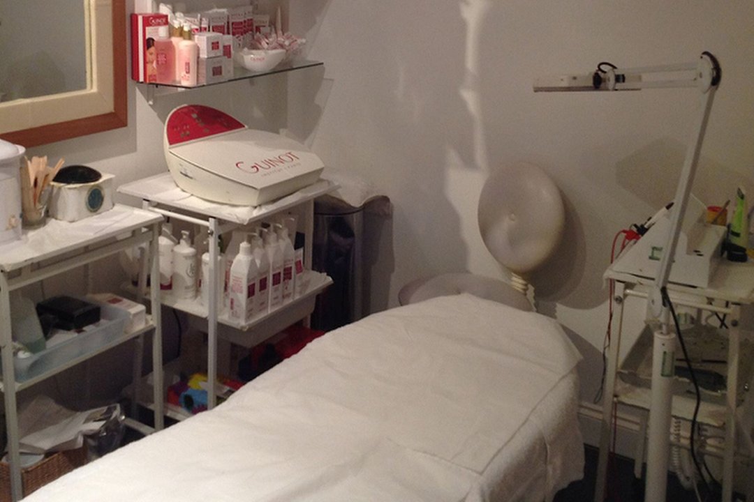 Sonia Lorraine Beauty, Sunbury on Thames, Surrey