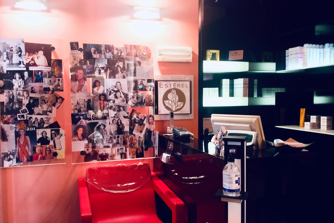 Pierreminoia, Prati, Roma