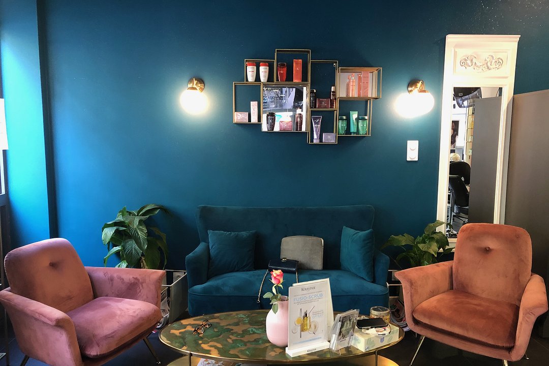 Le salon by Laura