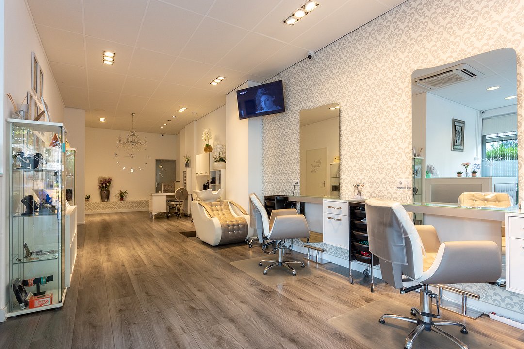 Beauty Center La Liz, Tarwewijk, Rotterdam