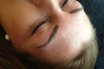 Defined Features Microblading & Semi Permanent Make Up Tattooing