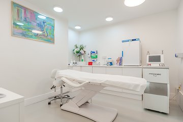 Skinglow Clinic